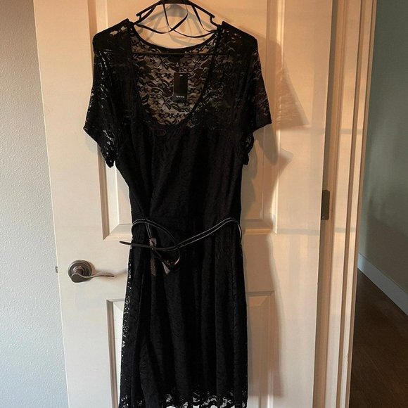 NWT Torrid black lace belted‎ dress - Picture 1 of 3